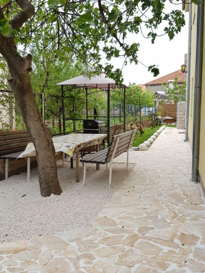 Pavlo Apartments Zadar Exteriör bild